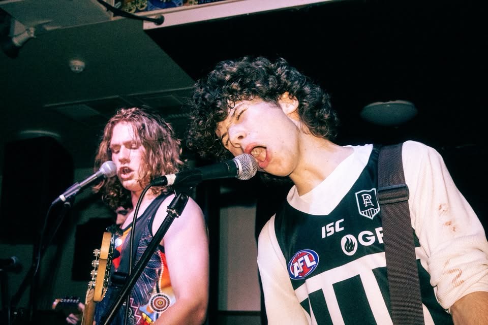 Will Fleming and Nathan Ebbs singing